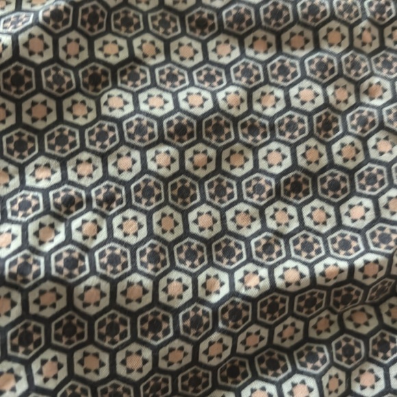 Wrap skirt - Picture 2 of 3